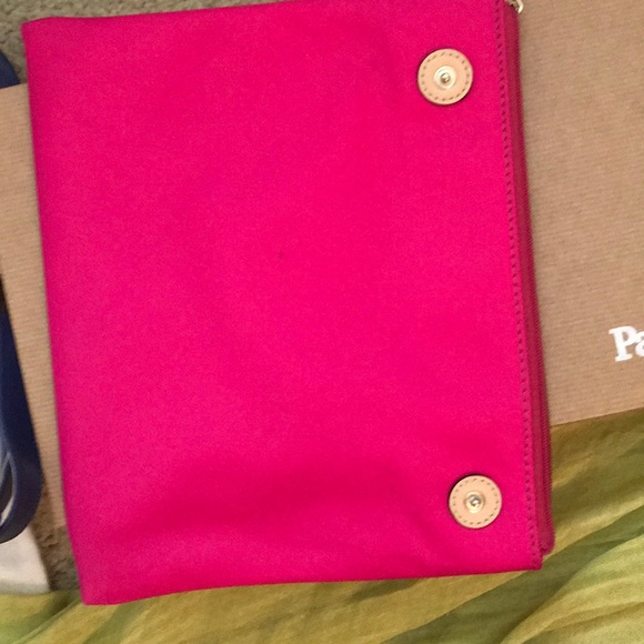 ♦️SOLD!♦️Kate Spade Pink Cosmetic Pouch & Tan Logo - Picture 4 of 8